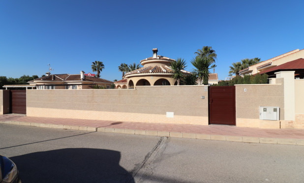 Revente - Villa (detached) - Benijofar - Monte Azul