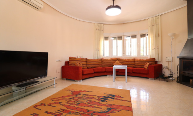 Herverkoop - Finca / Landelijk eigendom - Catral - Catral - Country