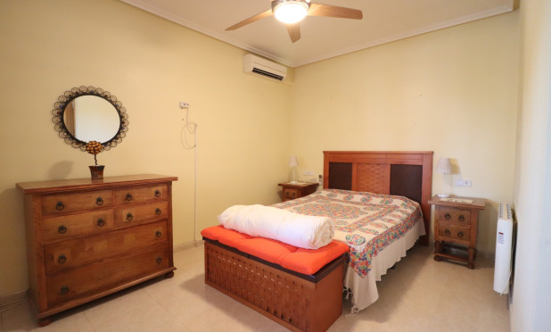 Herverkoop - Finca / Landelijk eigendom - Catral - Catral - Country