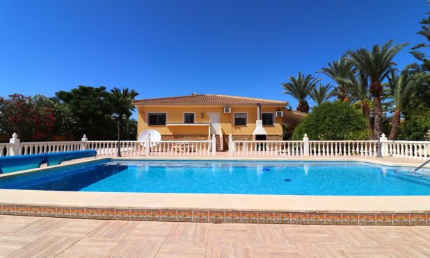 Herverkoop - Finca / Landelijk eigendom - Catral - Catral - Country