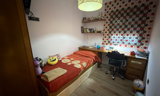 Resale - Villa - Dolores