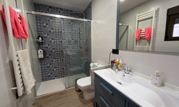 Resale - Villa - Dolores