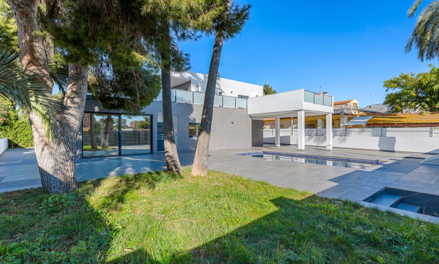 Reventa - Villa - Campoamor