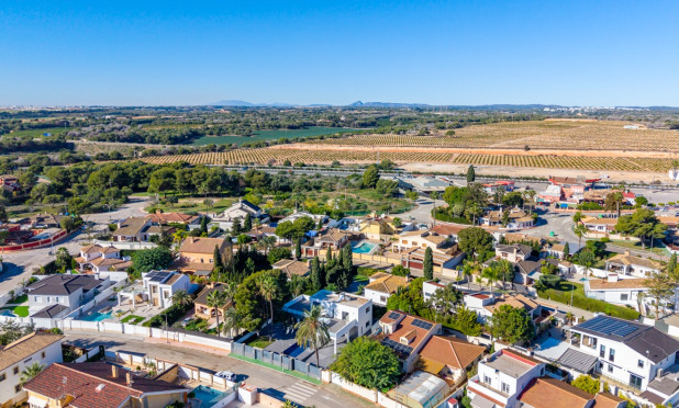 Reventa - Villa - Campoamor