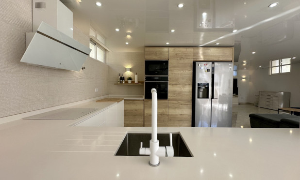 Reventa - Villa - Orihuela Costa - Los Altos