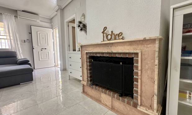 Reventa - Villa - Orihuela Costa - Los Altos