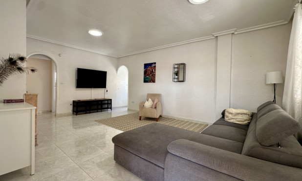 Reventa - Villa - Orihuela Costa - Los Altos