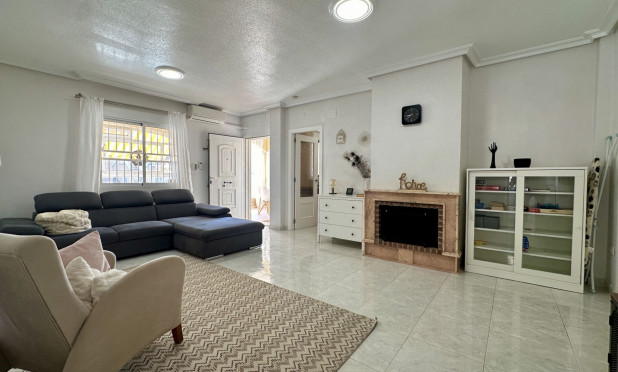 Reventa - Villa - Orihuela Costa - Los Altos