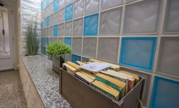 Odsprzedaż - Mieszkanie w bloku - Formentera del Segura