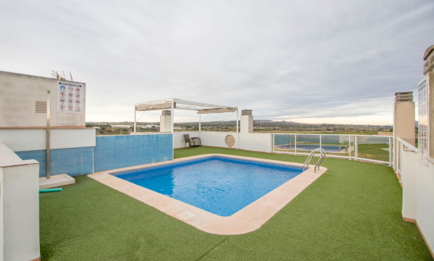 Odsprzedaż - Mieszkanie w bloku - Formentera del Segura