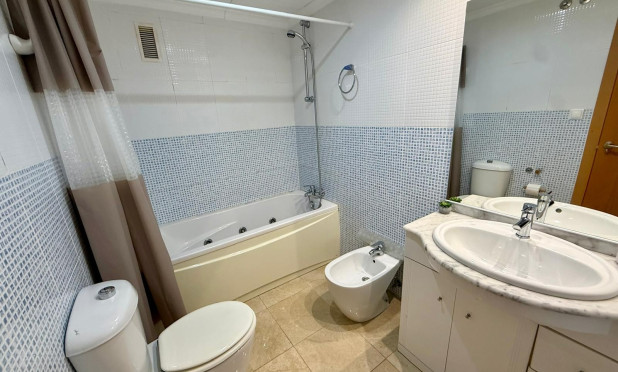 Wiederverkauf - Wohnung - Denia - Dénia