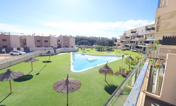 Resale - Apartment / flat - Orihuela Costa - La Zenia
