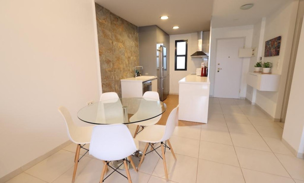 Resale - Apartment / flat - Orihuela Costa - La Zenia