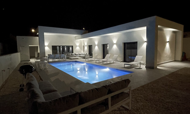 Neue Gebäude - Villa - La Romana