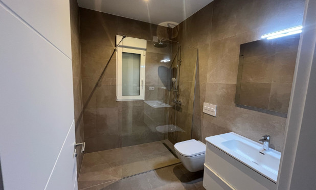 Obra nueva - Villa - La Romana