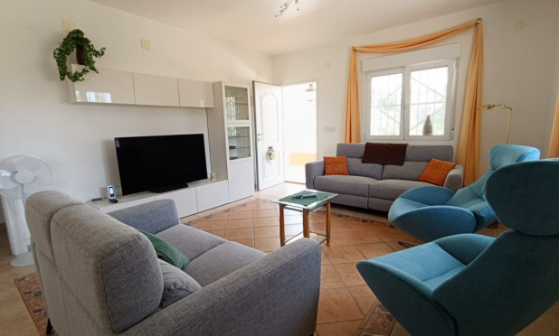 Revente - Finca / Propriété rurale - Albatera