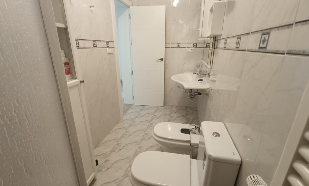 Revente - Finca / Propriété rurale - Albatera