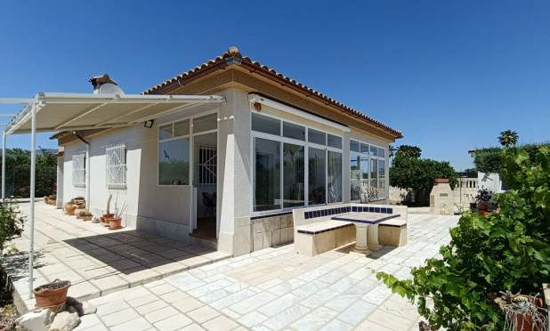 Revente - Finca / Propriété rurale - Albatera