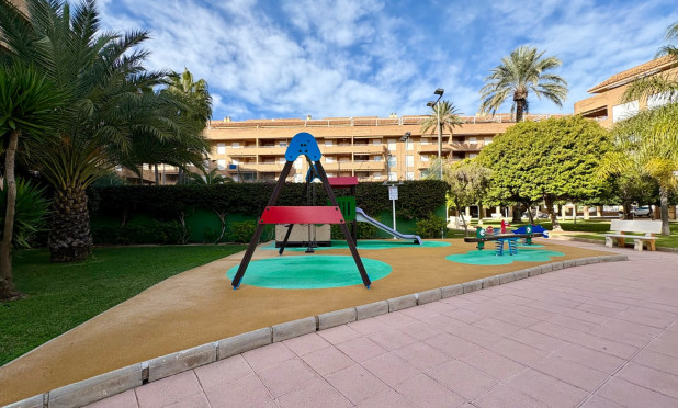 Resale - Apartment / flat - Denia - Port