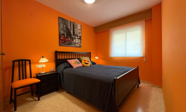 Resale - Apartment / flat - Denia - Port