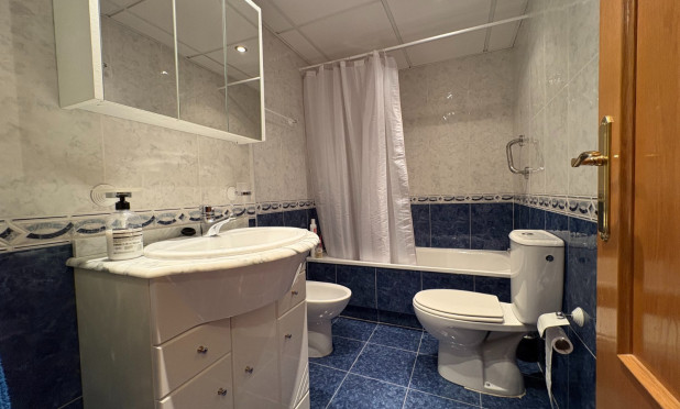 Resale - Apartment / flat - Denia - Port