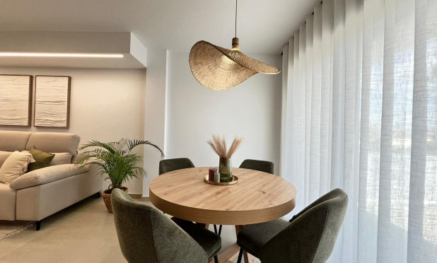 Obra nueva - Adosado - Benferri