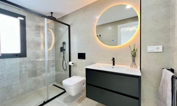 Obra nueva - Adosado - Benferri