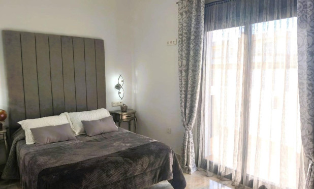 Resale - Villa - Pilar de la Horadada - Torre De La Horadada