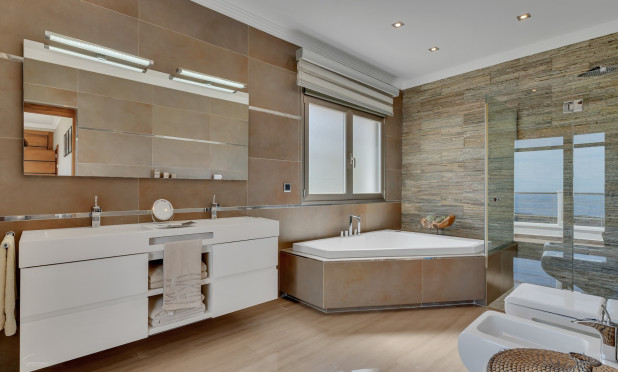 Resale - Villa - Benissa - Benisa