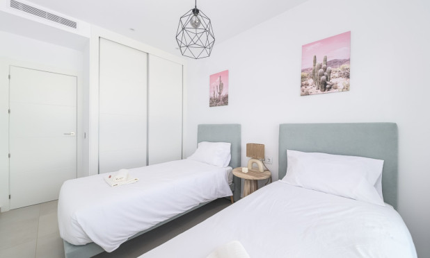 Resale - Apartment / flat - Pilar de la Horadada