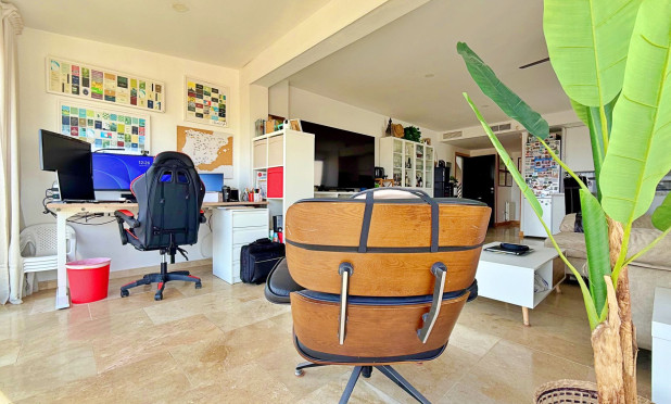 Resale - Apartment / flat - Orihuela Costa - Campoamor