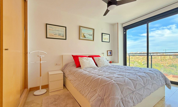 Resale - Apartment / flat - Orihuela Costa - Campoamor