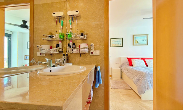 Resale - Apartment / flat - Orihuela Costa - Campoamor