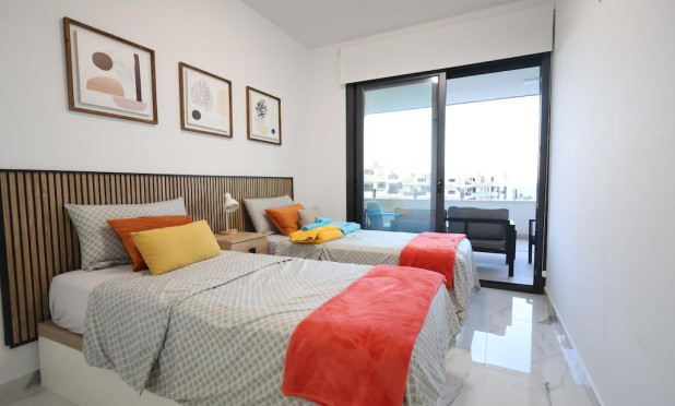 Resale - Apartment / flat - Orihuela Costa - Punta Prima