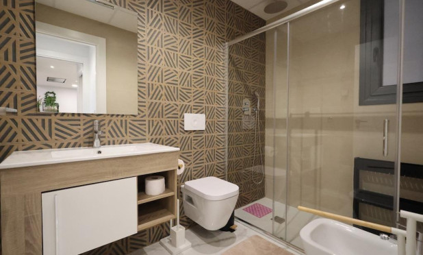 Resale - Apartment / flat - Orihuela Costa - Punta Prima