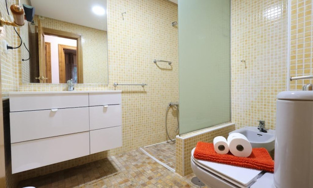 Resale - Townhouse - Orihuela Costa - Campoamor