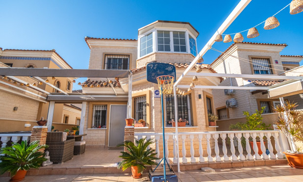 Resale - Villa - Guardamar del Segura - EL RASO