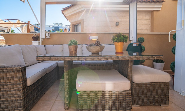 Resale - Villa - Guardamar del Segura - EL RASO