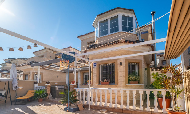 Resale - Villa - Guardamar del Segura - EL RASO