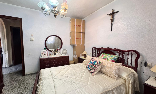 Odsprzedaż - Mieszkanie w bloku - Benidorm - Levante