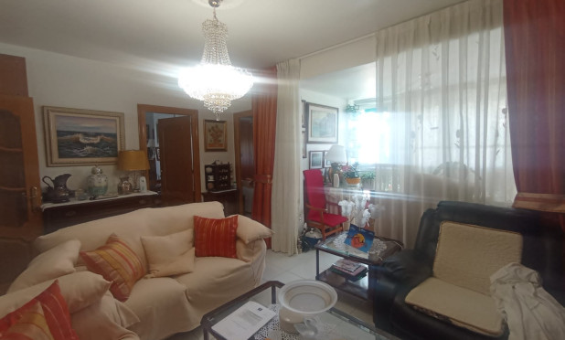 Resale - Apartment / flat - Benidorm - Levante