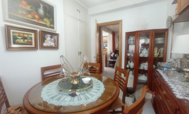 Resale - Apartment / flat - Benidorm - Levante