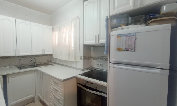 Resale - Apartment / flat - Benidorm - Levante