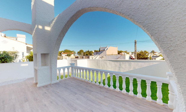 Resale - Townhouse - San Miguel de Salinas - BLUE LAGOON