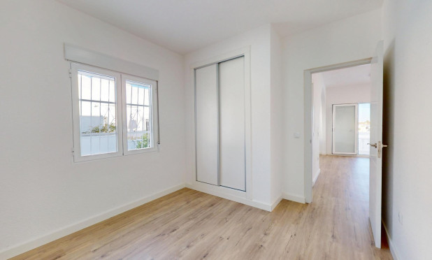 Resale - Townhouse - San Miguel de Salinas - BLUE LAGOON