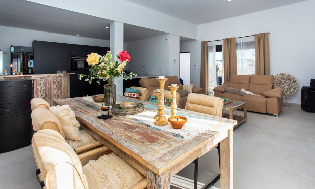 Revente - Finca / Propriété rurale - Pinoso - Campo