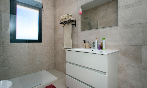 Revente - Finca / Propriété rurale - Pinoso - Campo