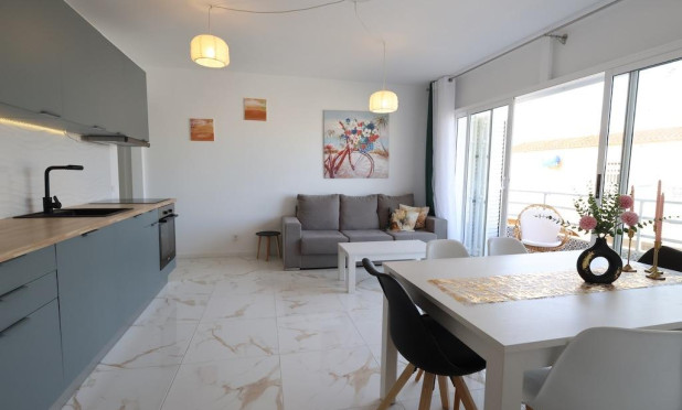 Revente - Appartement - Torrevieja - La Mata