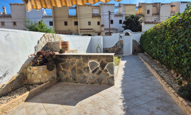 Revente - Finca / Propriété rurale - Torrevieja - Los Balcones