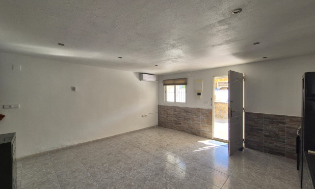 Revente - Finca / Propriété rurale - Torrevieja - Los Balcones